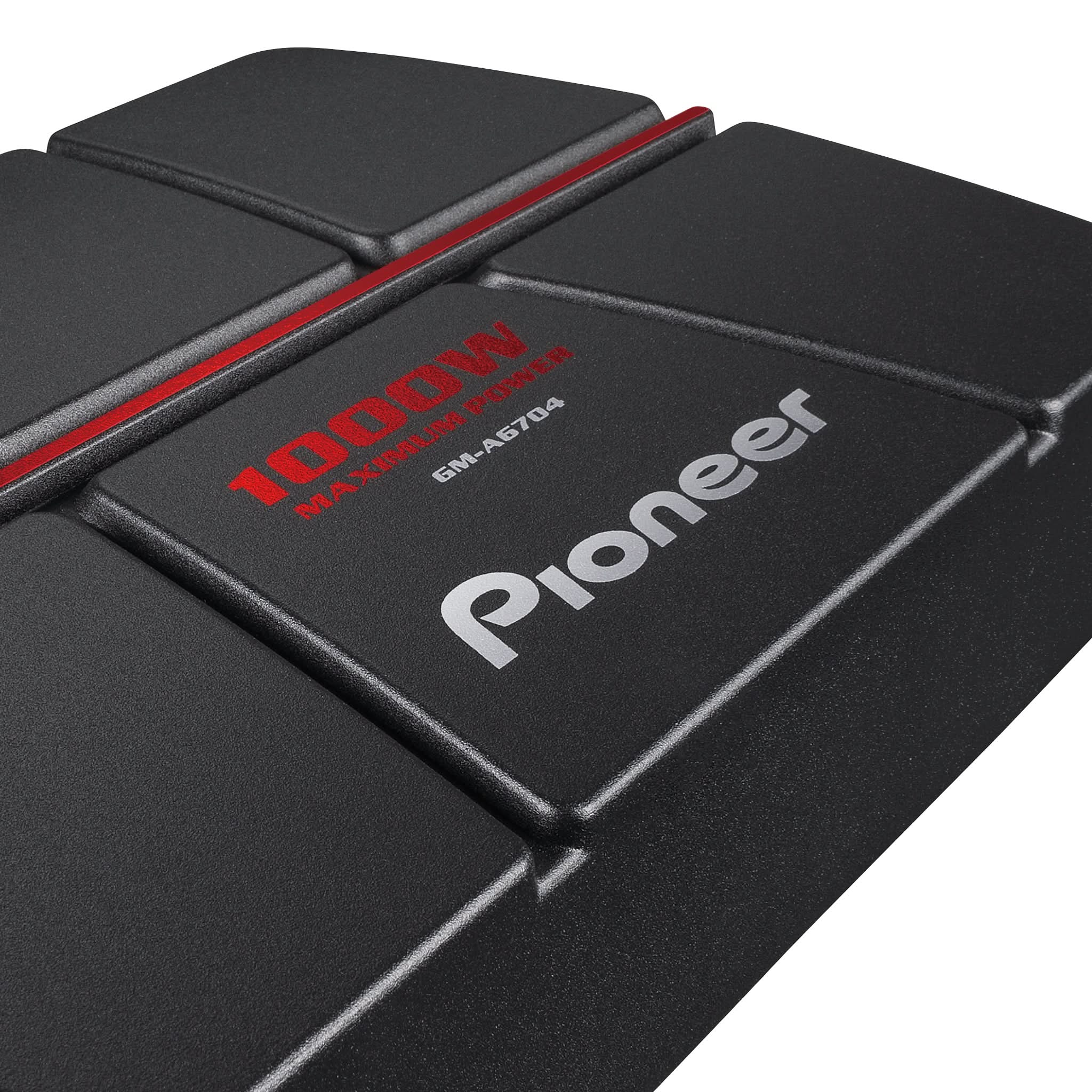 Pioneer_GM-A6704_Center Image